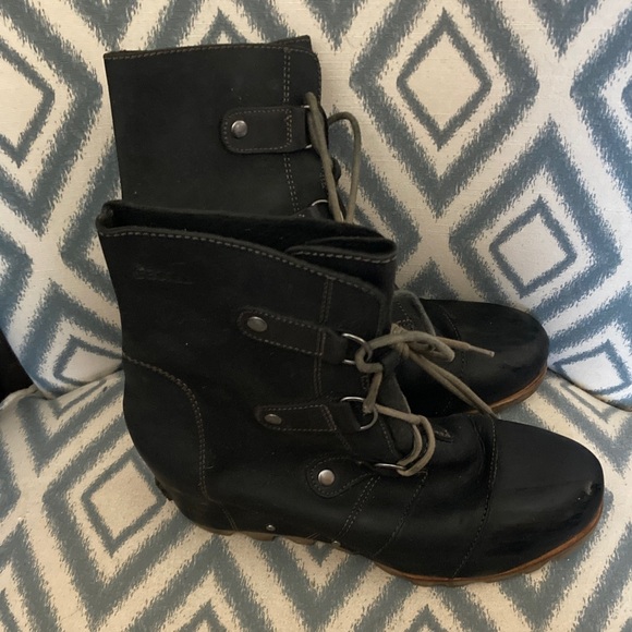 Sorel Shoes - Sorel Stylish Black Boots 10